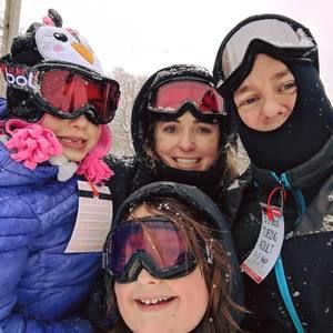 Meet your Posher, Kelly